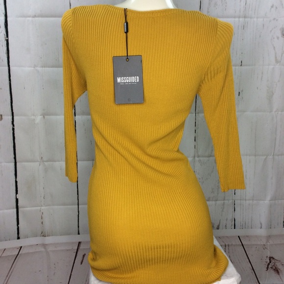End of year sale✨Missguided sweater dress - Picture 3 of 8